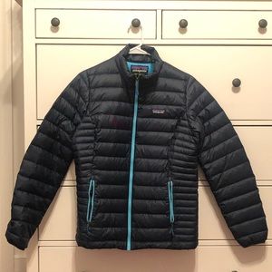 Size M Women’s Patagonia Jacket